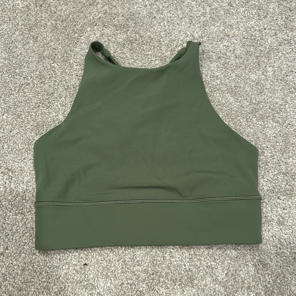 Lululemon size 6